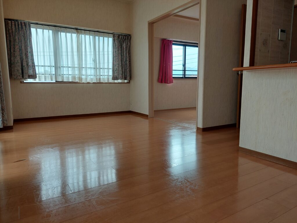 (内装)